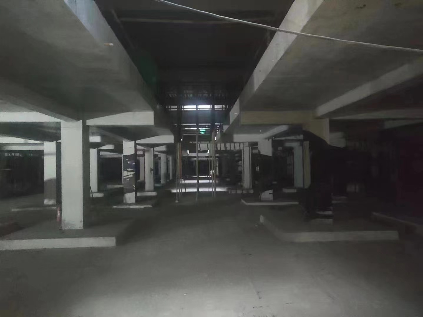 万州山东又一个上海博普LOFT车库拔地而起